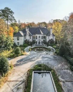 Inside Kenny Rogers’ Abandoned 8.5 million dollar Party Mansion